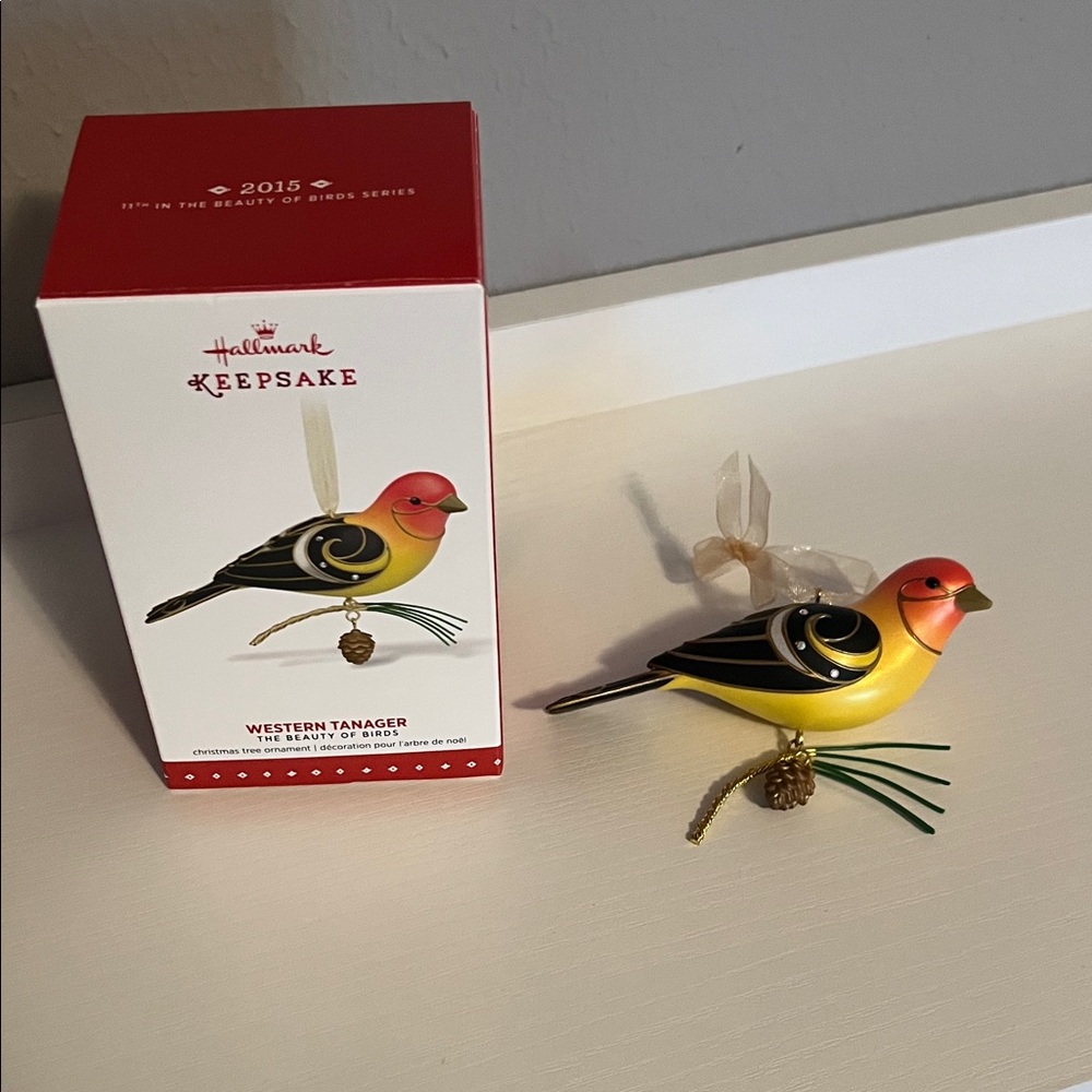 Hallmark Keepsake Western Tanager Ornament - The Beauty of Birds